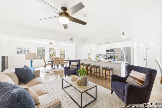 Details for 242 Yosemite, Hollywood Park, TX 78232