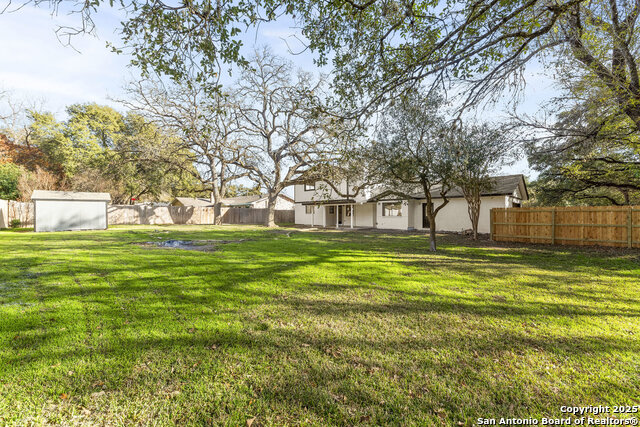 Image 25 of 27 For 242 Yosemite