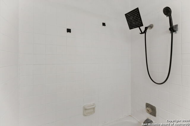 Listing photo id 22 for 8110 Whistler