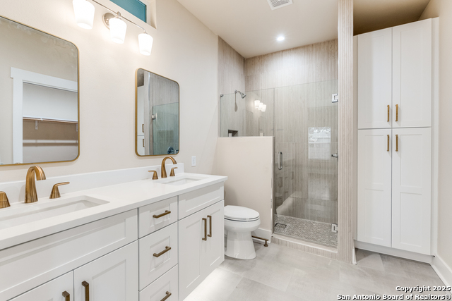 Image 11 of 15 For 310 Brees