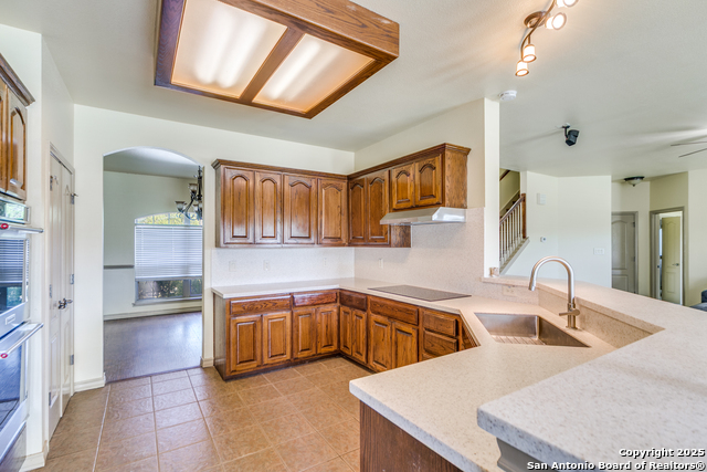Image 10 of 29 For 811 Stirrup Dr