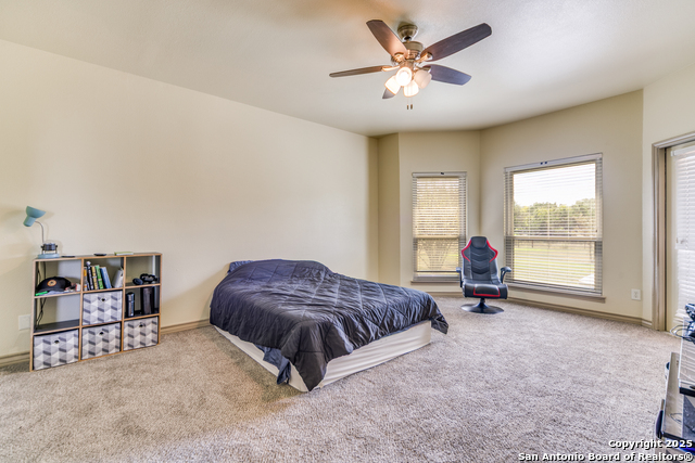 Image 13 of 29 For 811 Stirrup Dr