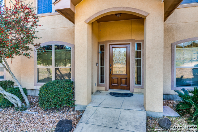 Image 2 of 29 For 811 Stirrup Dr
