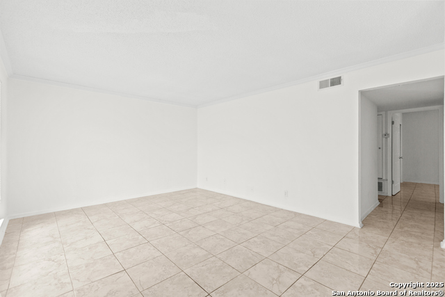 Image 5 of 17 For 6611 Southpoint 128