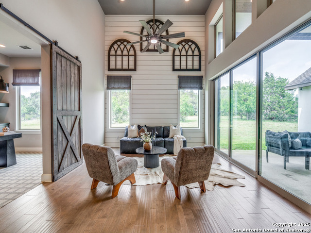 Image 14 of 44 For 1410 Burgundy Way