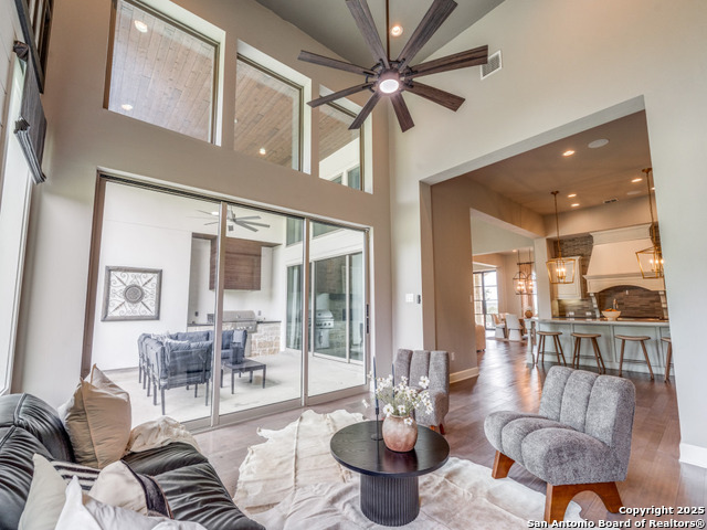 Image 16 of 44 For 1410 Burgundy Way