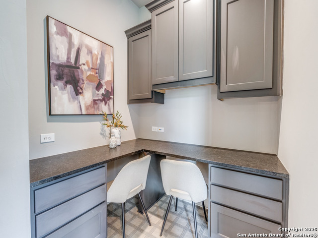 Image 24 of 44 For 1410 Burgundy Way