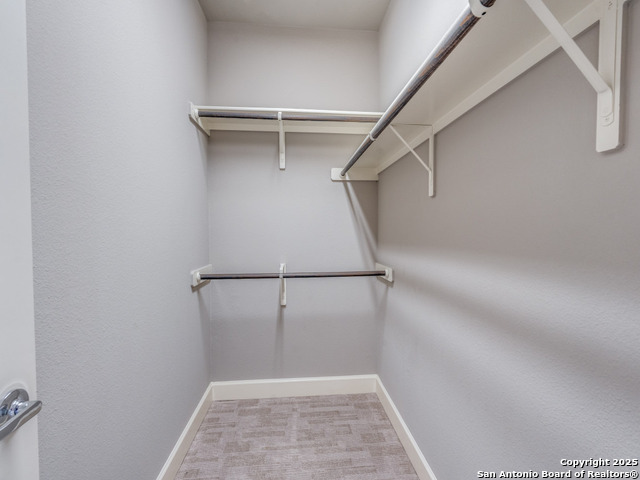 Image 34 of 44 For 1410 Burgundy Way