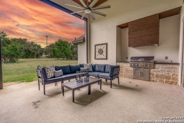 Image 38 of 44 For 1410 Burgundy Way