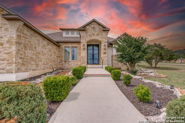 Image 40 of 44 For 1410 Burgundy Way