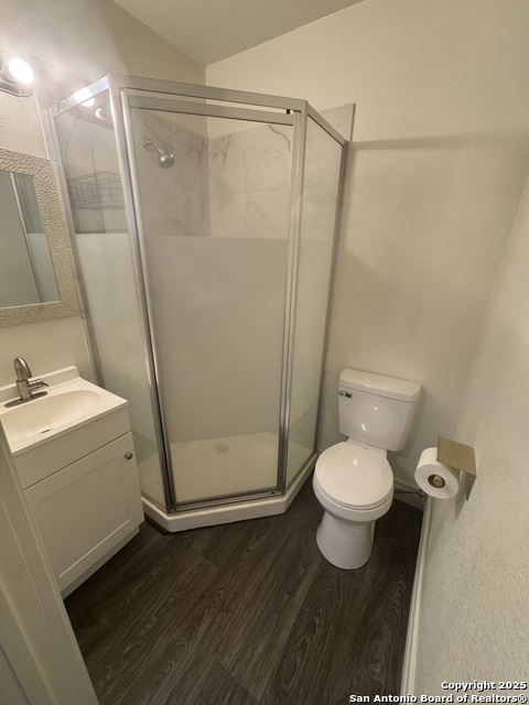 Image 6 of 6 For 242 Harlan W