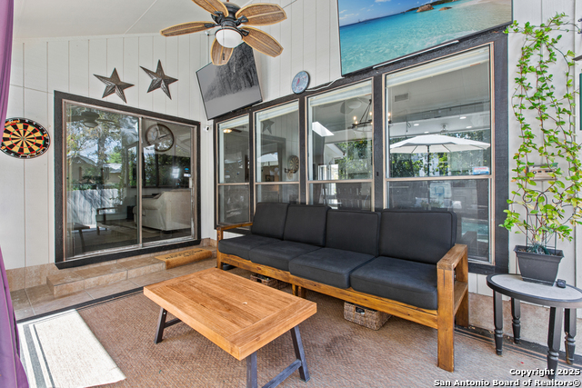 Image 26 of 36 For 11802 Tarragon