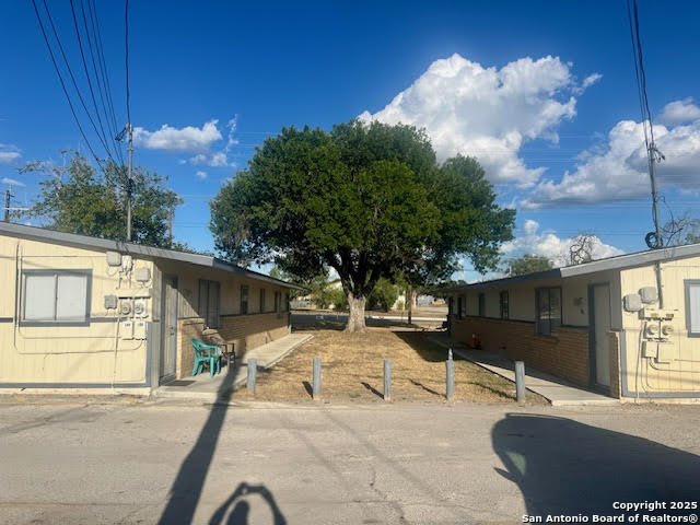 Image 10 of 14 For 144 Villaret Blvd W 106