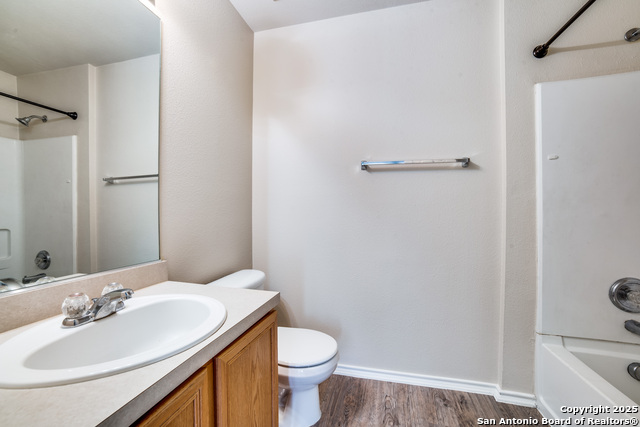 Image 11 of 12 For 10208 Lateleaf Oak