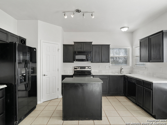 Image 11 of 26 For 21811 Goldcrest Run