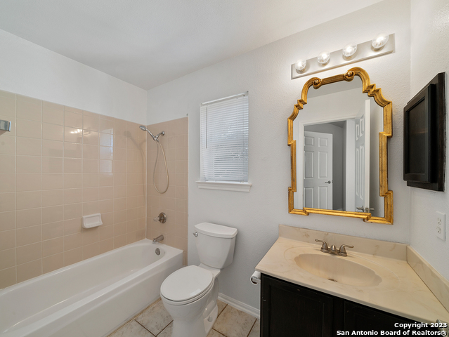 Image 23 of 26 For 21811 Goldcrest Run