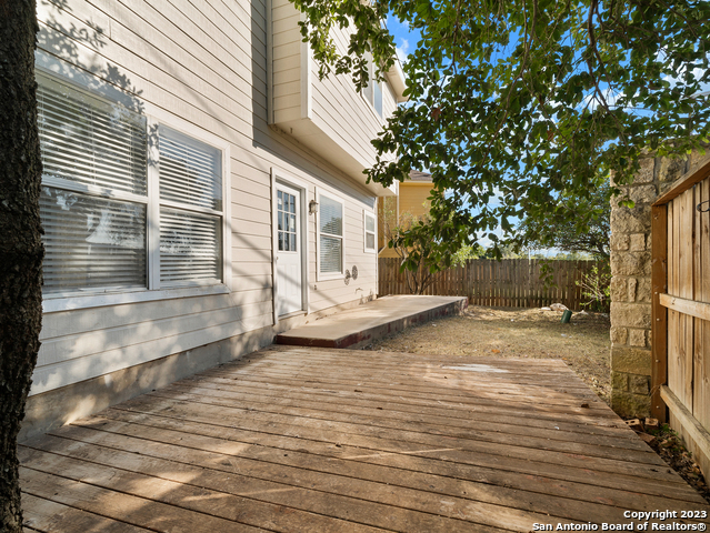 Image 24 of 26 For 21811 Goldcrest Run