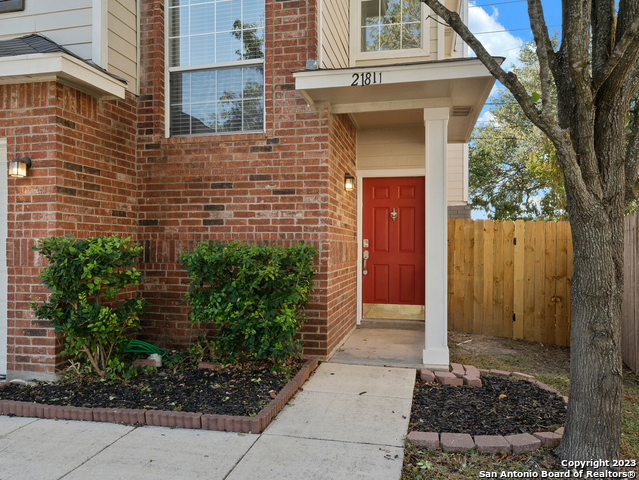 Image 3 of 26 For 21811 Goldcrest Run
