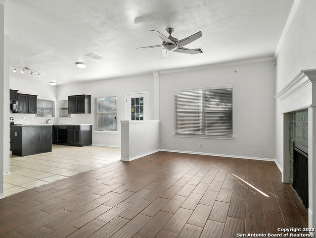 Image 5 of 26 For 21811 Goldcrest Run