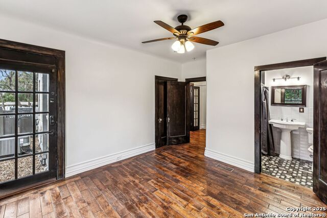 Image 14 of 47 For 162 Davis Court
