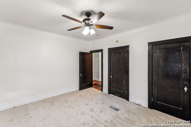 Image 18 of 47 For 162 Davis Court