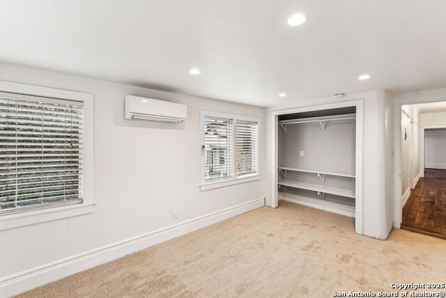 Image 42 of 47 For 162 Davis Court