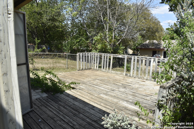 Image 11 of 16 For 4827 Casa Verde