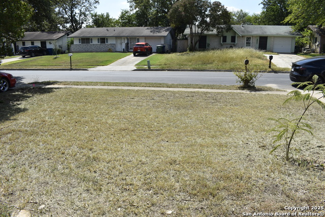 Image 14 of 16 For 4827 Casa Verde