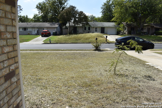 Image 15 of 16 For 4827 Casa Verde