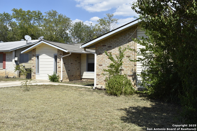 Image 2 of 16 For 4827 Casa Verde