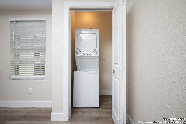 Image 22 of 40 For 1644 Mistletoe Ave W 201
