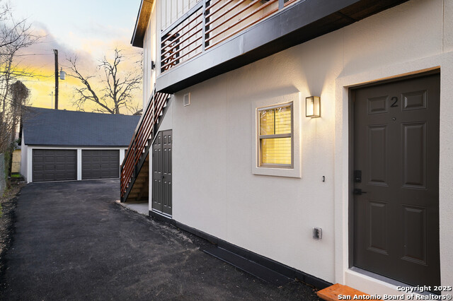 Image 37 of 40 For 1644 Mistletoe Ave W 201