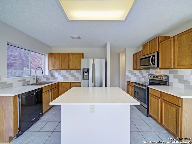 Image 15 of 44 For 8414 Park Olympia