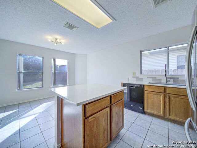 Image 21 of 44 For 8414 Park Olympia