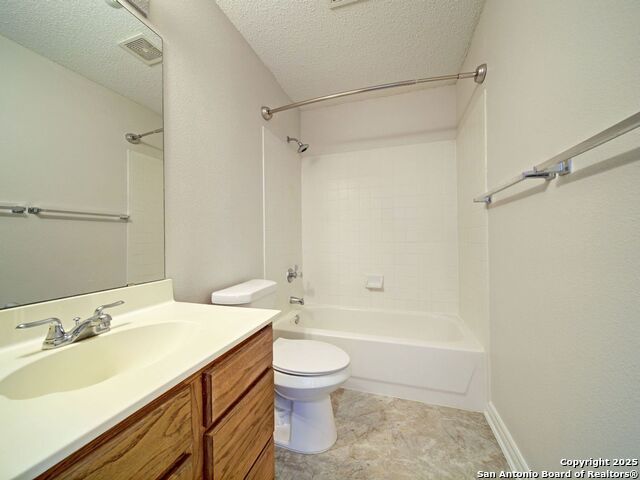 Image 36 of 44 For 8414 Park Olympia