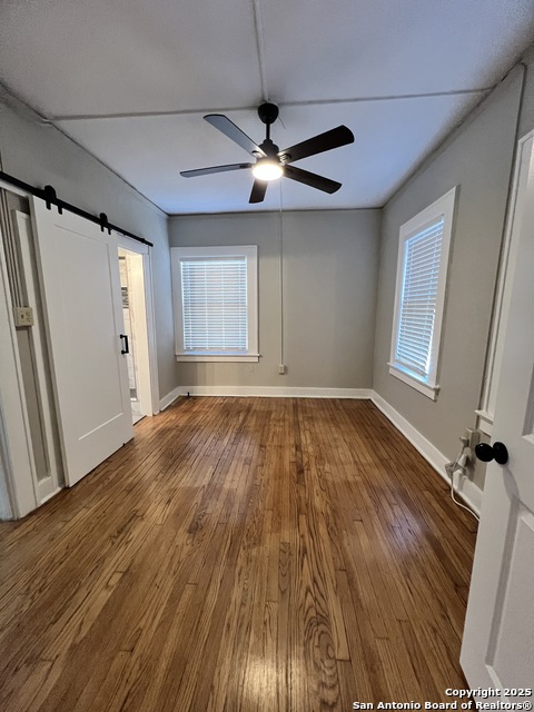 Image 9 of 16 For 128 Magnolia Ave W 1