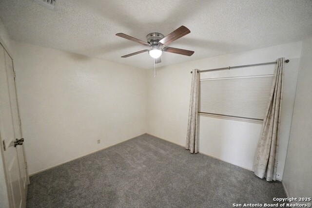 Listing photo id 20 for 632 Fern Meadow