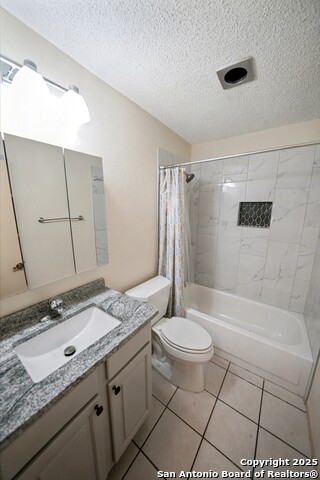 Listing photo id 22 for 632 Fern Meadow