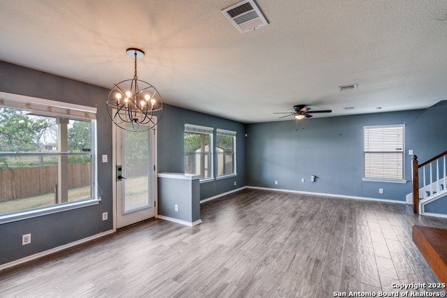 Listing photo id 8 for 5846 Imperial Topaz