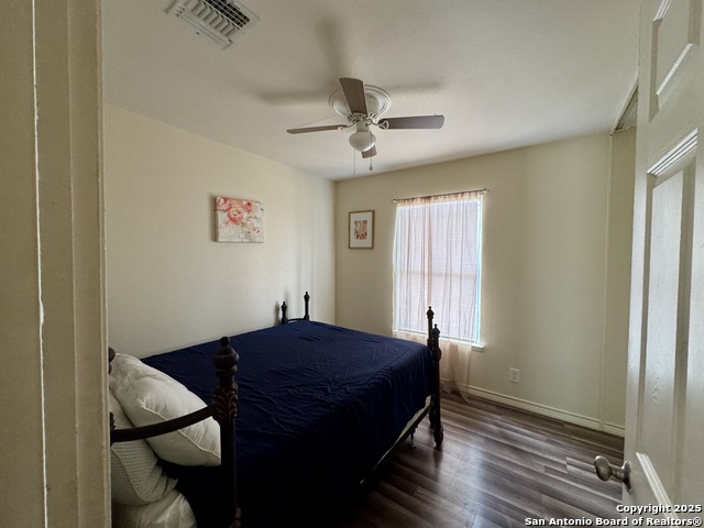 Image 8 of 13 For 4222 King Krest