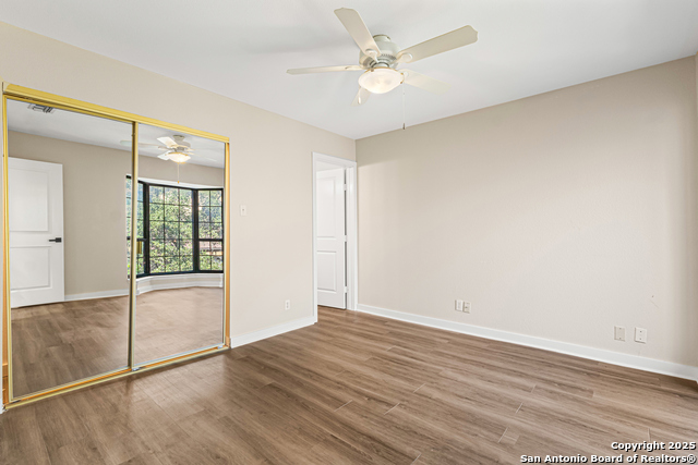Listing photo id 14 for 3605 Hidden Dr  B4