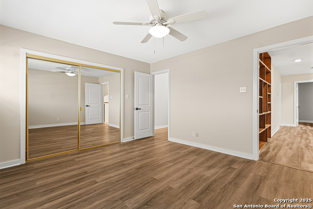 Listing photo id 18 for 3605 Hidden Dr  B4