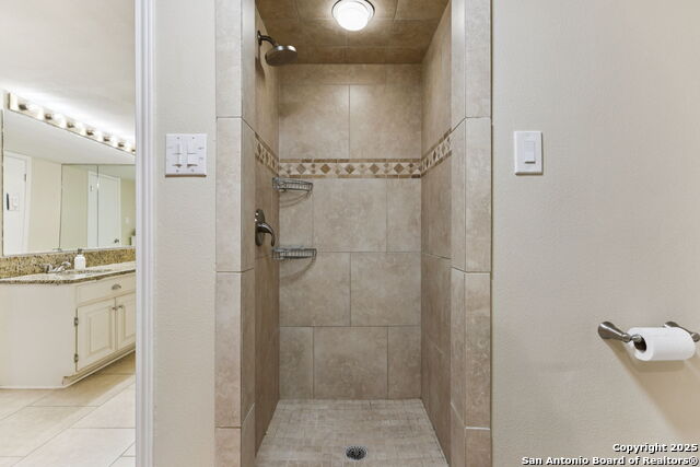 Image 24 of 43 For 17304 Saint Andrews  5102