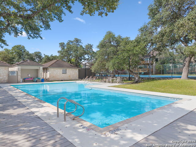 Image 36 of 43 For 17304 Saint Andrews  5102