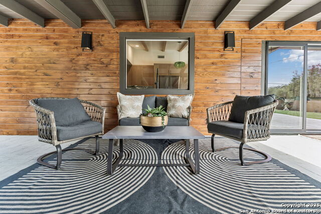 Image 53 of 85 For 1008 Canterbury Hill