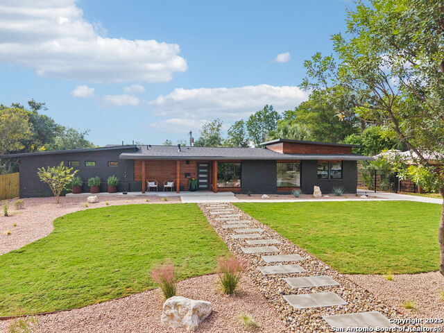 Image 65 of 85 For 1008 Canterbury Hill