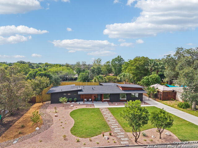 Image 66 of 85 For 1008 Canterbury Hill