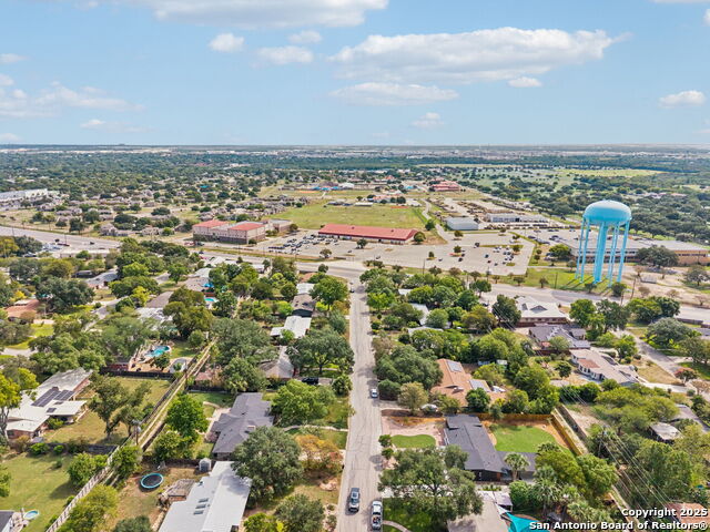 Image 72 of 85 For 1008 Canterbury Hill