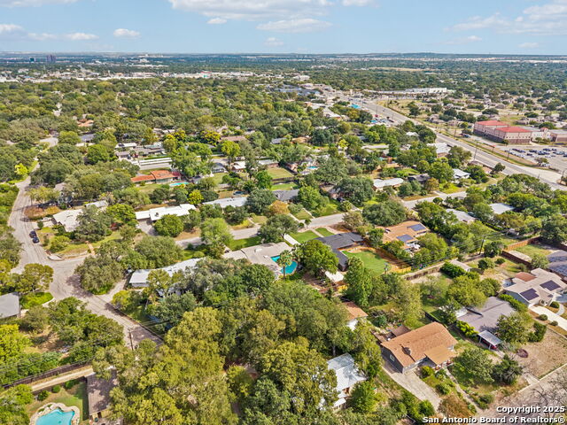 Image 73 of 85 For 1008 Canterbury Hill