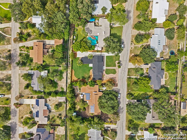 Image 76 of 85 For 1008 Canterbury Hill